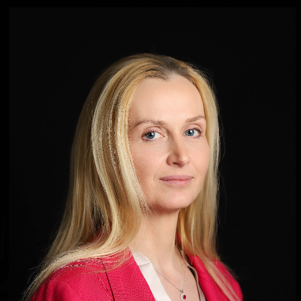 Ludmiła Falak-Cyniak, CFA Society Poland Annual Conference